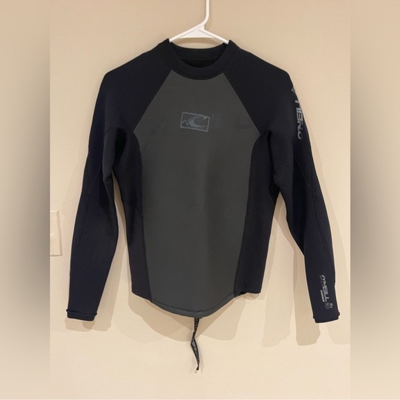 Swim suit for sale. - Picture 3 of 3